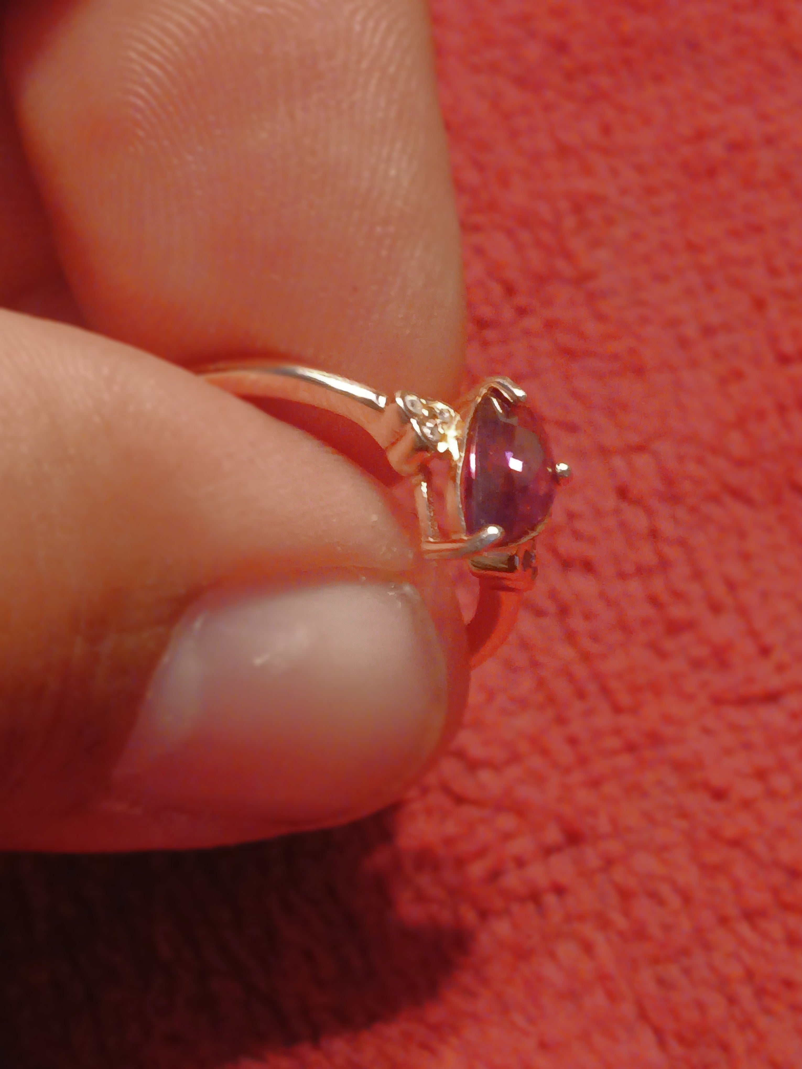 Spinnel rose gold ring