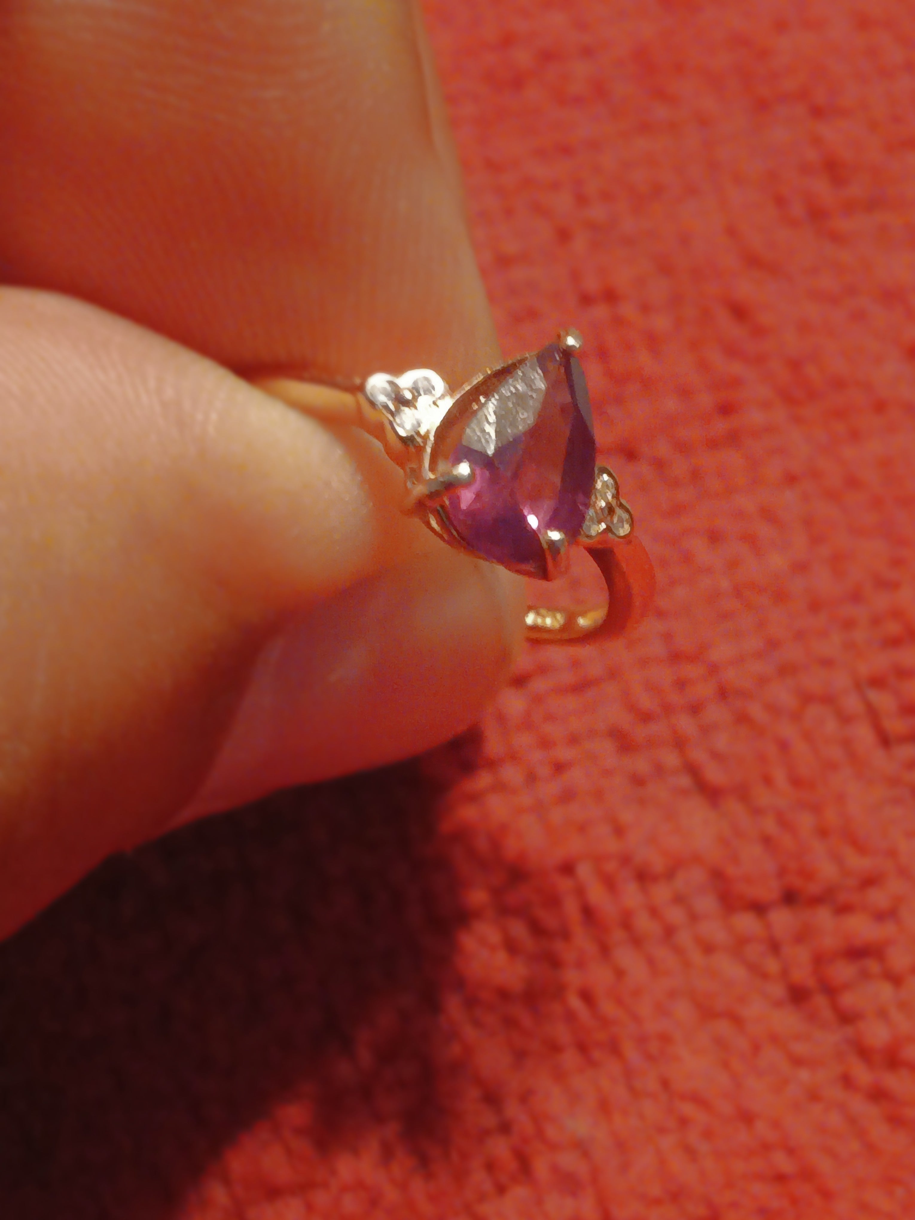 Spinnel rose gold ring