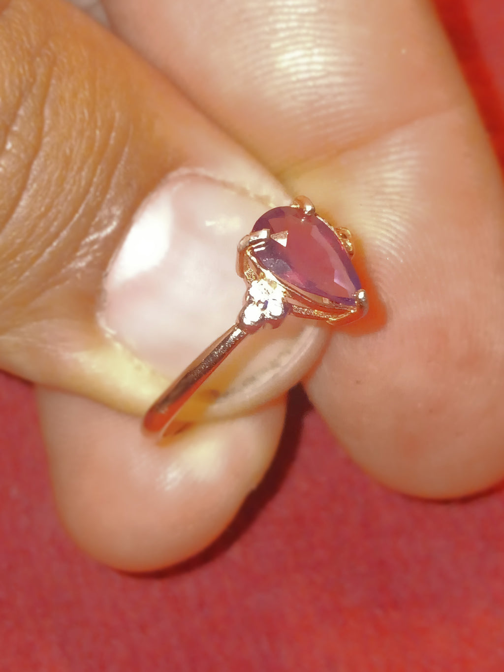 Spinnel rose gold ring