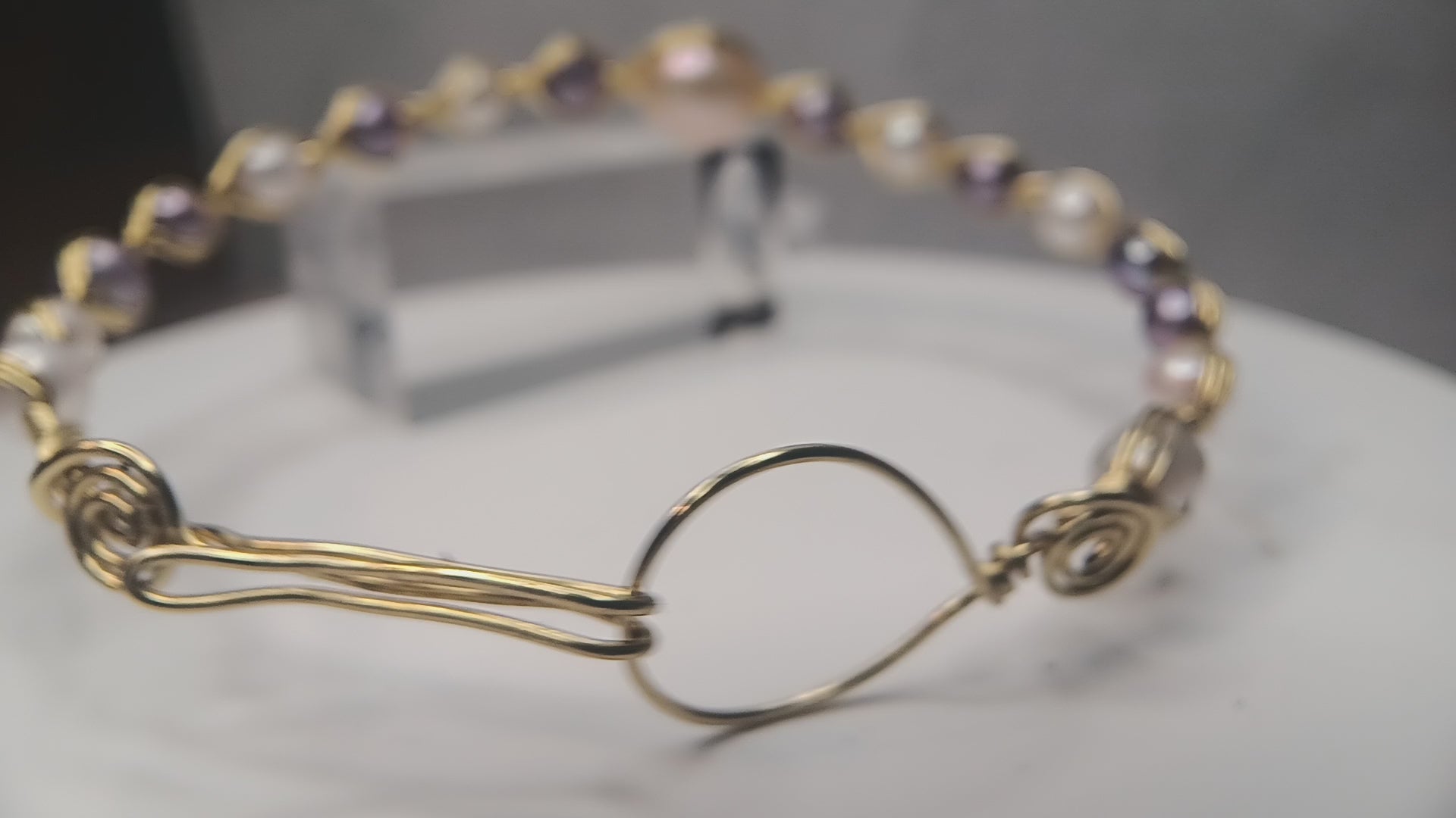 Genuine pearls bracelet