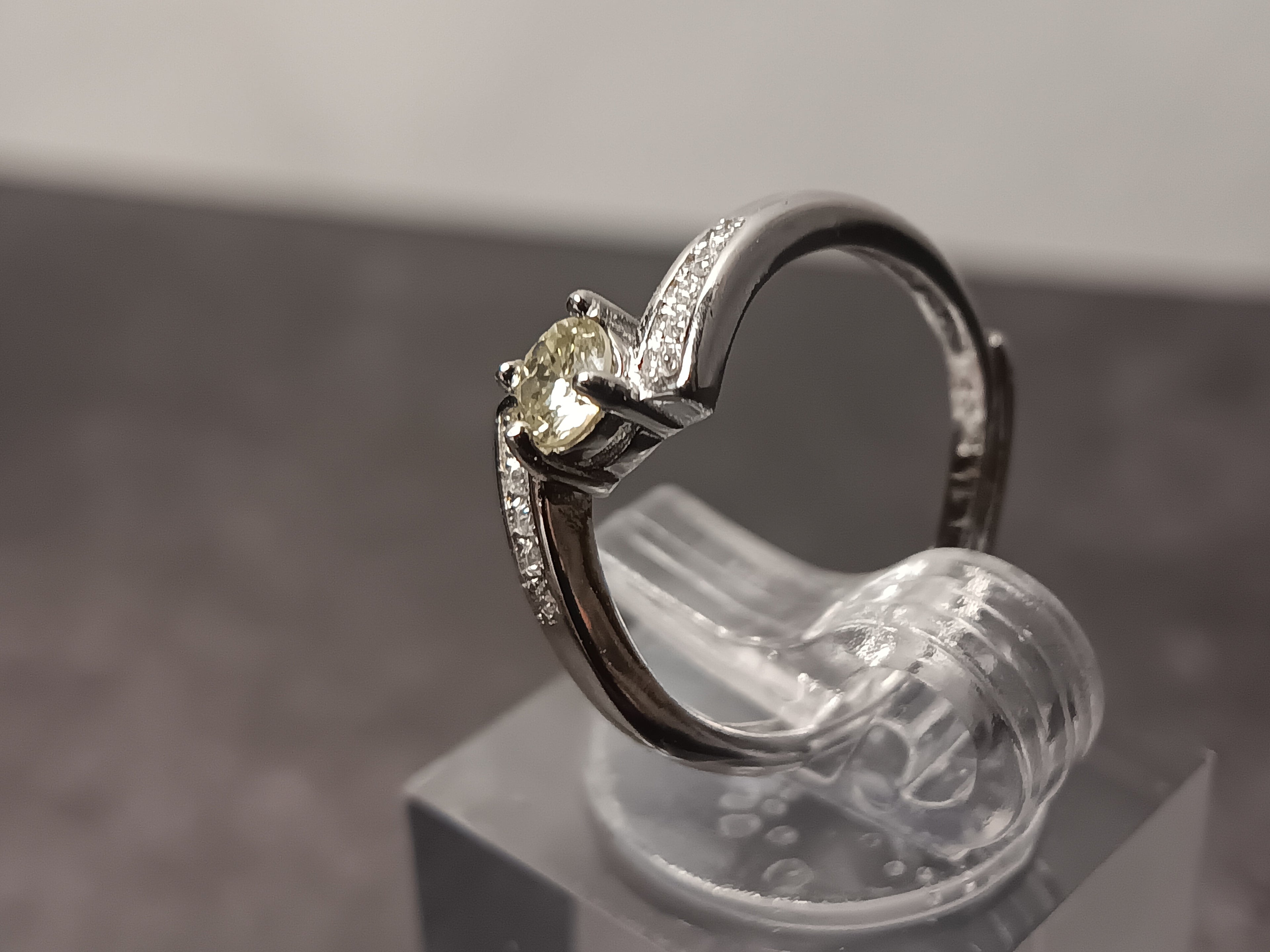 Silver Diamond ring