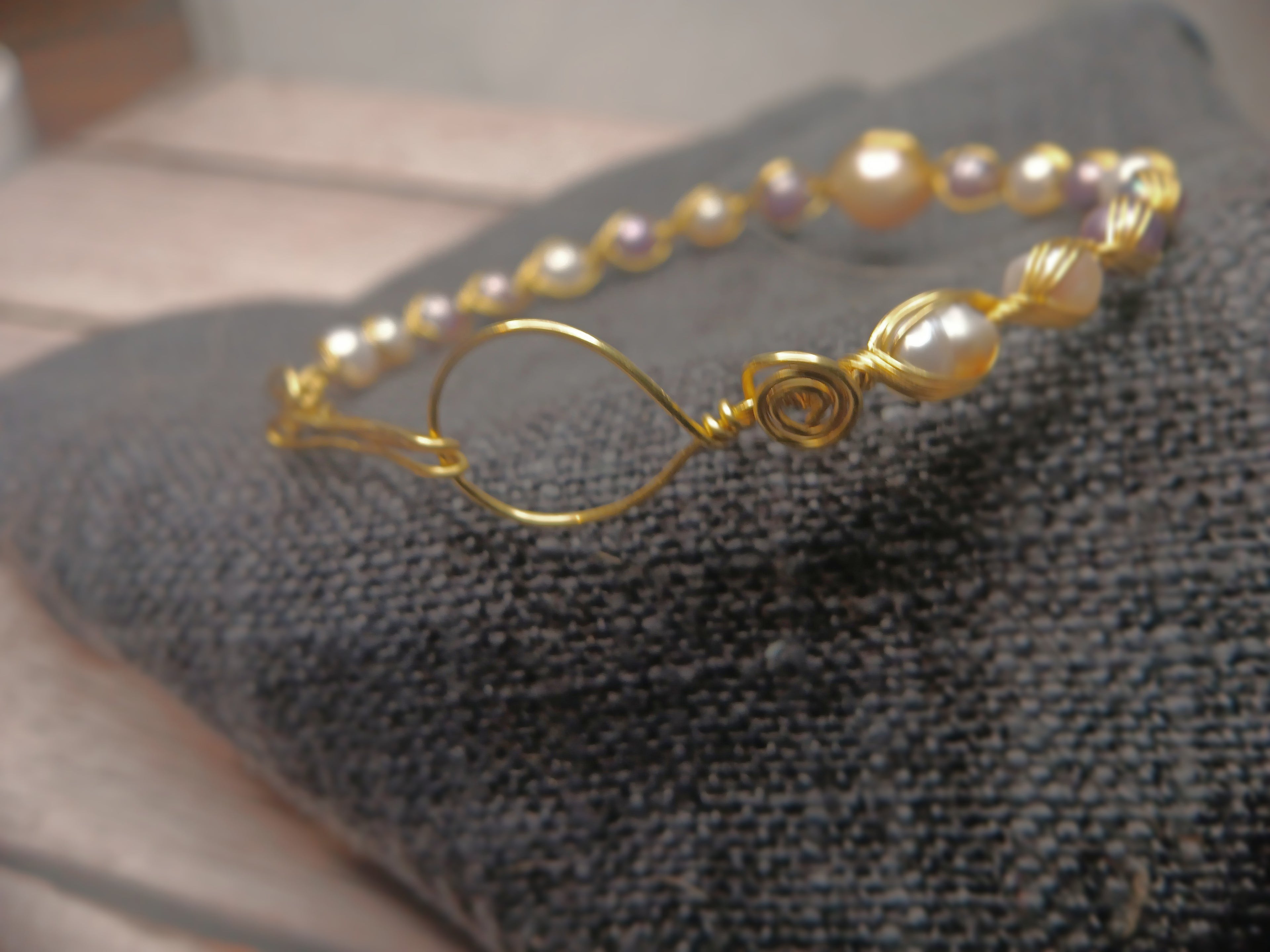 Genuine pearl bracelet