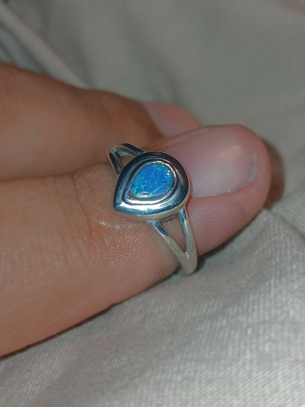 Lightning ridge silver opal ring