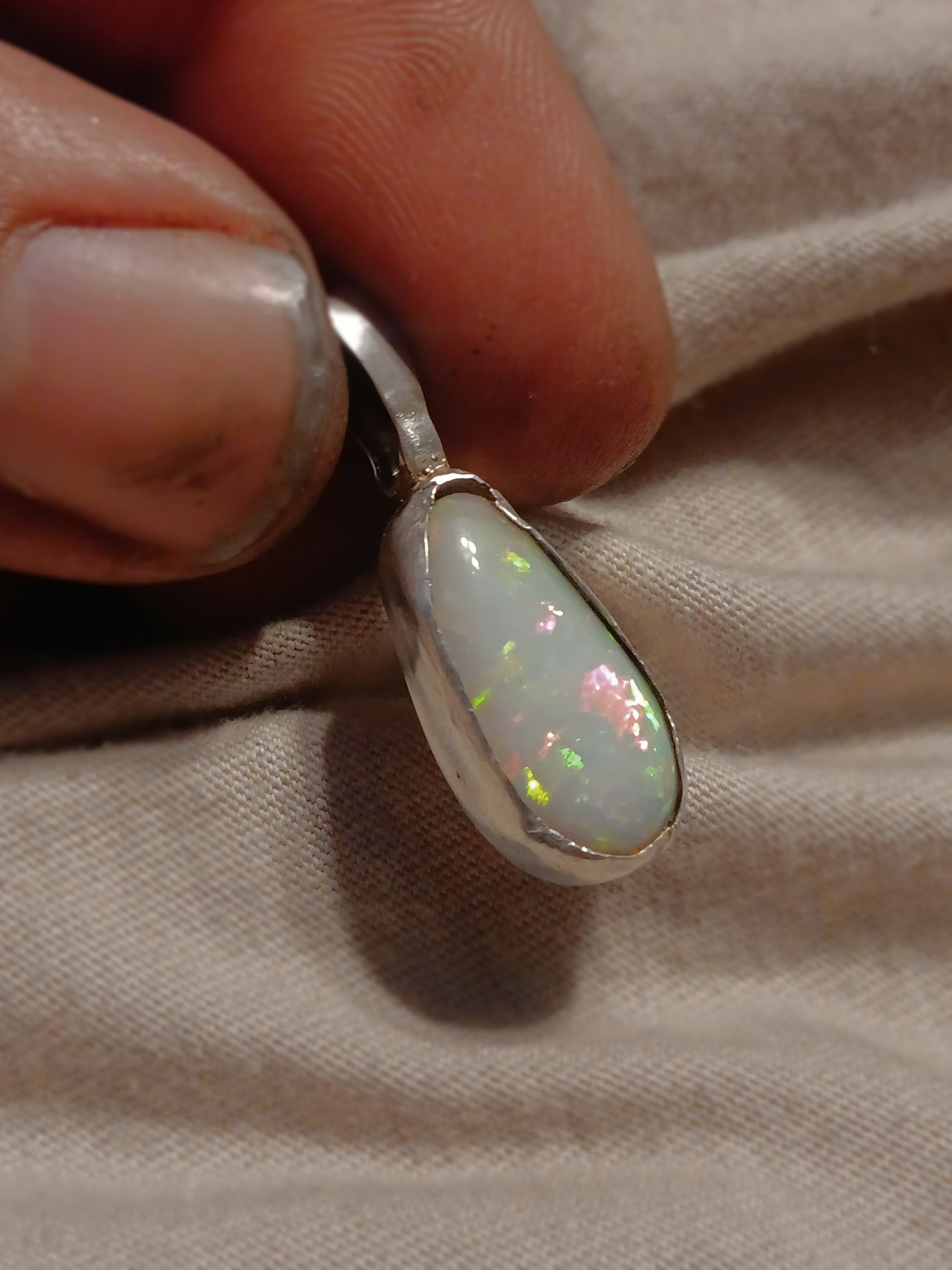 1st gen ethiopian opal pendant