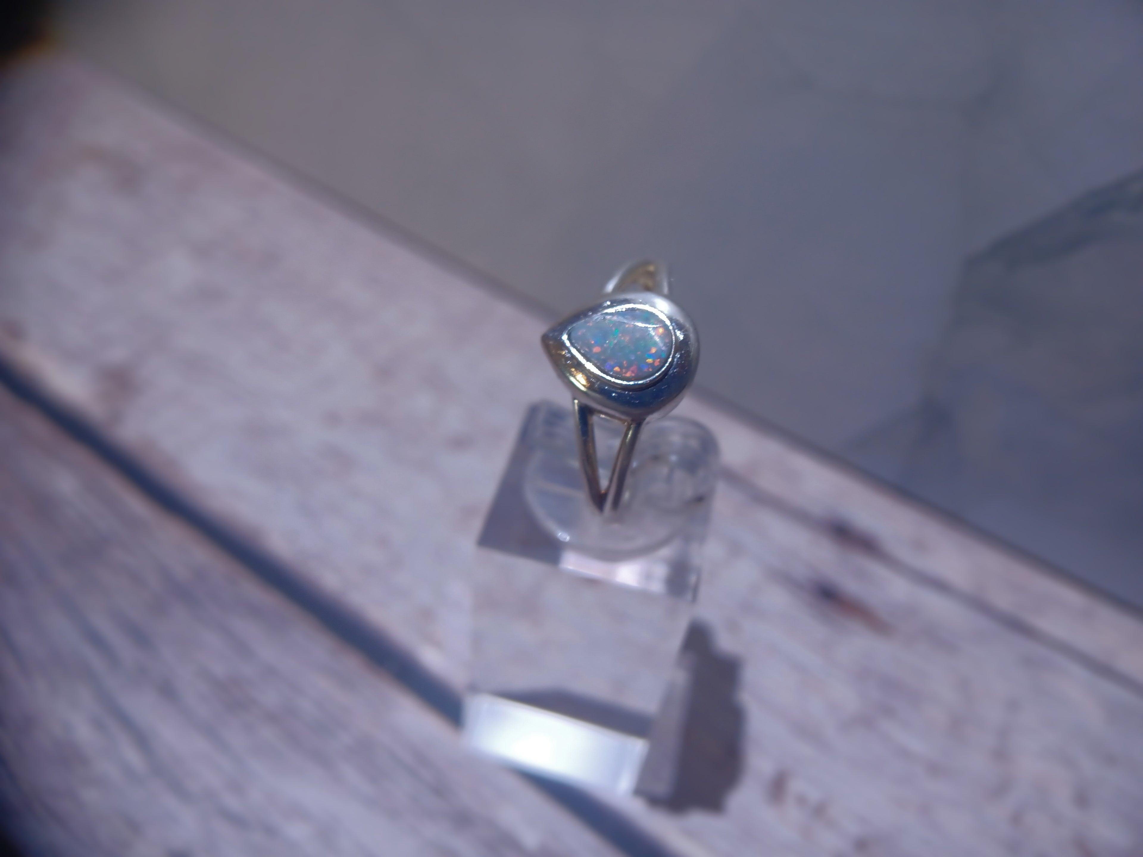 Lightning Ridge Australian opal ring